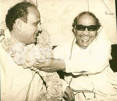 வி.பி. சிங்கும்  தமிழ்நாடும்! தந்தை கனவை நிறைவேற்றிய தனையன்!
