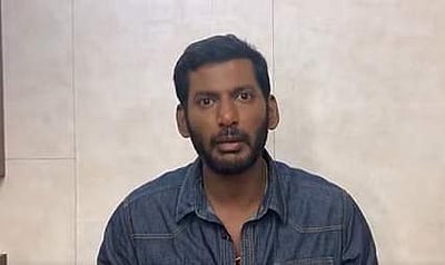 மும்பை சிபிஐ அலுவலகத்தில் நடிகர் விஷால் ஆஜர்!