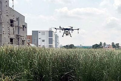 மகளிர் சுய உதவிக் குழுக்களுக்கு டிரோன்கள் வழங்கும் திட்டம் - அமைச்சரவை ஒப்புதல்