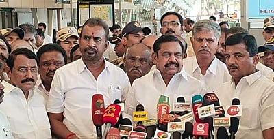 சோளம் பயிரிட்ட விவசாயிகளுக்கு ஏக்கருக்கு ரூ.20,000 நிவாரணம் வழங்க வேண்டும்: இபிஎஸ் கோரிக்கை