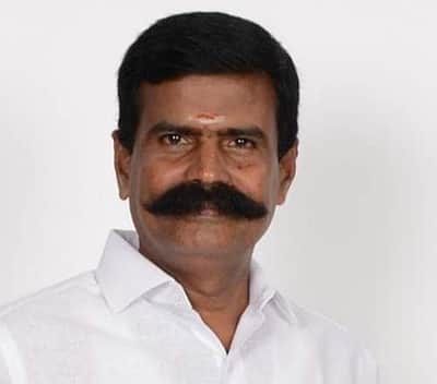 தேக்கு மரங்களை வெட்டிய விவகாரம்: விவசாய முன்னேற்றக் கழக நிறுவனர் செல்ல. ராசாமணி கைது