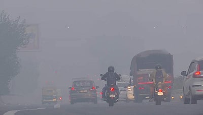 காற்றின் தரம் மிகவும் மோசமான பிரிவில் தில்லி - புகைப்படங்கள்