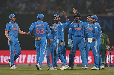 தொடரும் இந்தியாவின் ஆதிக்கம்; தென்னாப்பிரிக்கா படுதோல்வி!