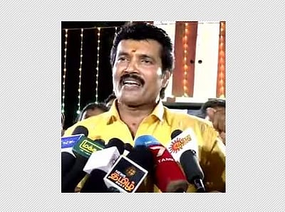 அரைகுறை ஆடையுடன் ஆடுவதுதான் ஹேப்பி சண்டேவா?: நடிகர் ரஞ்சித் கடும் விமர்சனம்