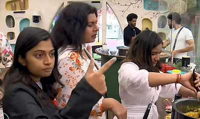 பிரதீப்புக்கு ஆதரவாக பெண் போட்டியாளர்கள் போர்க் கொடி!