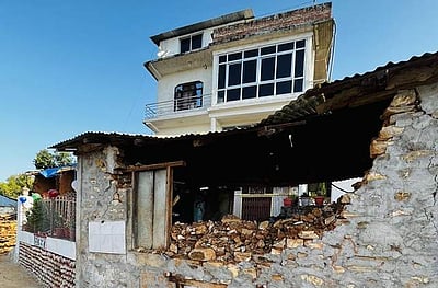 நேபாளத்தில் மீண்டும் நிலநடுக்கம்: மக்கள் அச்சம்!