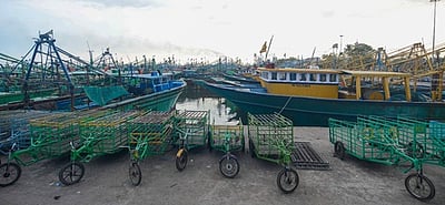 தூத்துக்குடி மீனவர்கள் வேலைநிறுத்தப் போராட்டம்