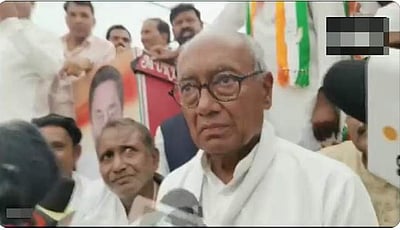 ம.பி. பாஜக வேட்பாளர் கார் மோதி காங்கிரஸ் தொண்டர் உயிரிழப்பு: திக்விஜய் சிங் போராட்டம்