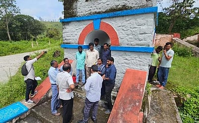 முல்லைப்பெரியாறு அணையில் தேசிய பாறை, இயந்திரவியல் நிலைய ஆராய்ச்சியாளர்கள் ஆய்வு: விவசாயிகள் கண்டனம்