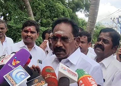 அமைச்சர் சேகர்பாபு சிறப்பாக செயல்படுகிறார்: செல்லூர் ராஜு