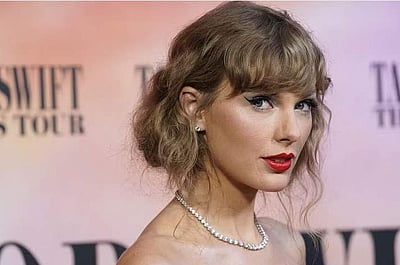 ஆப்பிள் மியூசிக்கின் விருது பெறும் பாடகி!