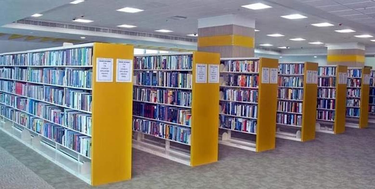 நூலாயுதமே நமக்கு வேலாயுதம்!