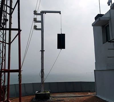 9 துறைமுகங்களில் 1-ஆம் எண் புயல் எச்சரிக்கை கூண்டு ஏற்றம்