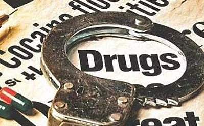 இந்தியாவில் போதைப்பொருள் கடத்தும் நைஜீரியப் பெண்!