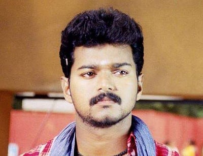 பழைய தோற்றத்தில் விஜய்!