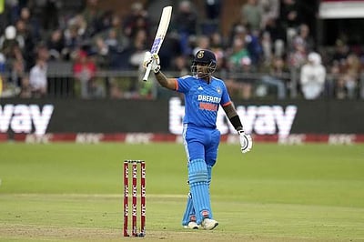 கடைசி டி20: இந்தியா பேட்டிங்; தொடரை சமன் செய்யுமா?