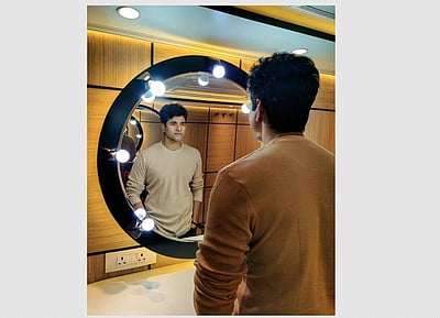 புதிய தோற்றத்தில் சிவகார்த்திகேயன்