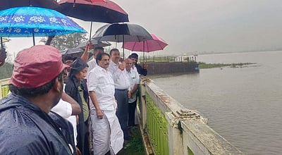 தென்காசி மாவட்டத்தில் அமைச்சர் கே.கே.எஸ்.எஸ்.ஆர். ராமச்சந்திரன் ஆய்வு!