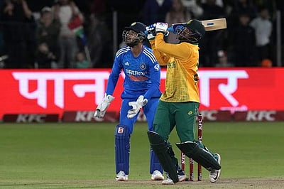 காயம் காரணமாக ஒருநாள் தொடரிலிருந்து விலகும் தென்னாப்பிரிக்க வீரர்கள்!