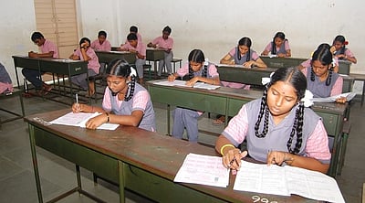 பொதுத் தேர்வுகள்: தனித்தேர்வர்கள் விண்ணப்பிக்கலாம்!