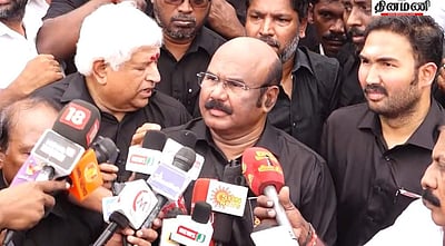 இன்று வரும் பாடல்களை காது கொடுத்து கேட்கவே முடியவில்லை: முன்னாள் அமைச்சர் ஜெயக்குமார் விமர்சனம்