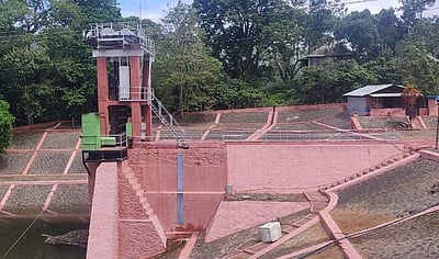 முல்லைப் பெரியாறு அணையிலிருந்து தமிழக பகுதிக்கு நீர் வெளியேற்றம் அதிகரிப்பு