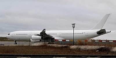 இந்தியர்களுடன் பிரான்ஸிலிருந்து புறப்பட்ட விமானம்.. மும்பையில் தரையிறங்கும்