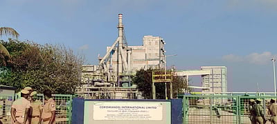 வாயுக் கசிவு: எண்ணூர் தொழிற்சாலையை மூட தமிழக அரசு உத்தரவு