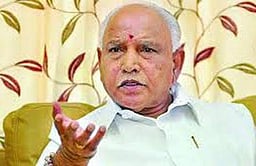 கா்நாடக சட்டப் பேரவை இடைத்தோ்தலில் காங்கிரஸ் வென்றால் ஊழல் பெருகும்: எடியூரப்பா