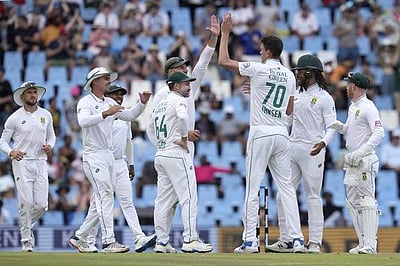 முதல் டெஸ்ட்: இந்தியாவை வீழ்த்தி தென்னாப்பிரிக்கா அபார வெற்றி!