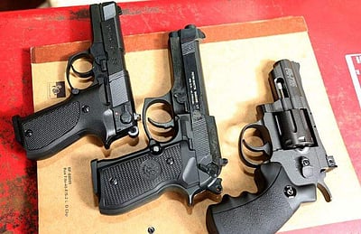 ஜம்மு- காஷ்மீரில் ஆயுதங்கள் பறிமுதல்