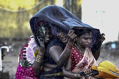 மிக்ஜம் புயல்...மக்களுக்கு தமிழ்நாடு மாநில பேரிடர் மேலாண்மை ஆணையம் வேண்டுகோள்!