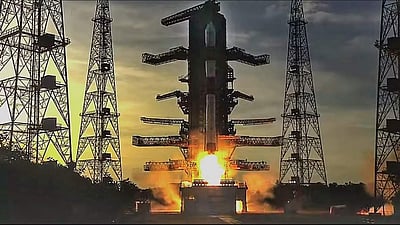 நாளை விண்ணில் பாய்கிறது பிஎஸ்எல்வி சி-58 ராக்கெட்