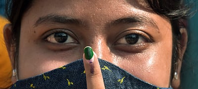 தெலங்கானா: பாரத ராஷ்டிர சமிதியை விட காங்கிரஸுக்கு 2% வாக்குகளே கூடுதல்!