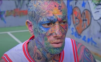 கைது செய்யப்பட்ட பிரபல பாடகர்...காரணம் என்ன?