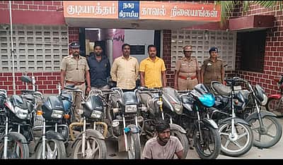 இருசக்கர வாகனங்கள் திருட்டு: இளைஞா் கைது