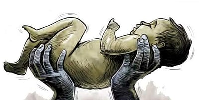 மருத்துவமனை குப்பைத் தொட்டியில் குழந்தையின் சடலம்!