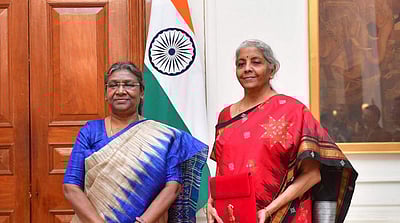 குடியரசுத் தலைவருடன் நிர்மலா சீதாராமன் சந்திப்பு!