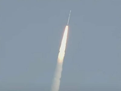 விண்ணில் பாய்ந்தது எஸ்எஸ்எல்வி டி2 ராக்கெட்!