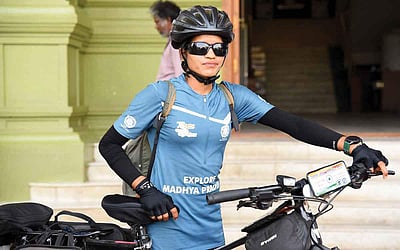 25 ஆயிரம் கி.மீ. 28 மாநிலங்கள் 