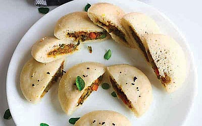 மசாலா காளான் ஸ்டஃப்டு இட்லி