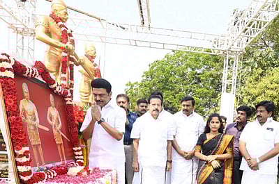 மருது பாண்டியர்கள், கட்டபொம்மன், வ.உ.சி. சிலைகளை திறந்துவைத்தார் முதல்வர்!