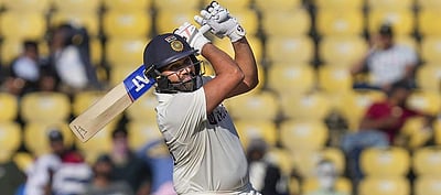 டெஸ்ட் தரவரிசை: சதத்தால் முன்னேறிய ரோஹித் சர்மா!