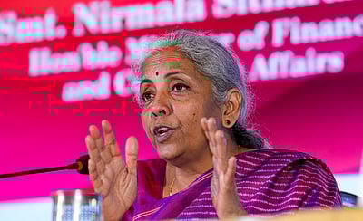 ஜிஎஸ்டி வரம்பில் பெட்ரோல், டீசல்? மாநிலங்களின் கருத்தொற்றுமைக்கு பிறகு முடிவு