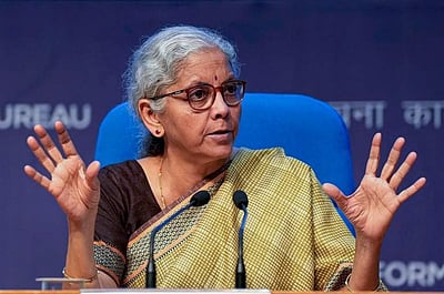 49-வது ஜிஎஸ்டி கவுன்சில் கூட்டம் நிறைவு: ஆன்லைன் விளையாட்டுகள் குறித்து விவாதிக்கவில்லை!