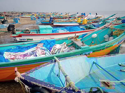 தமிழக மீனவர்கள் 7 பேர் கைது!