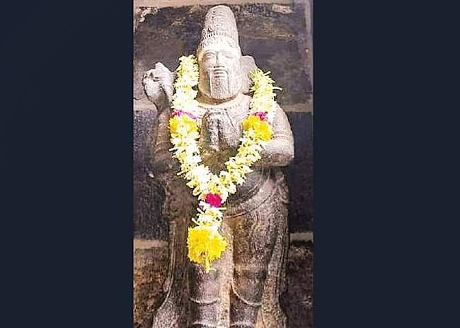 மன்னனுக்கு திதி செய்து முடிசூடும் மகேசன்!