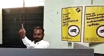ஈரோடு கிழக்கு இடைத்தேர்தல்: வாக்குச்சாவடிக்கு எதையெல்லாம் எடுத்துச் செல்ல தடை?