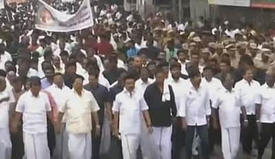 அண்ணா நினைவு நாள்: மு.க. ஸ்டாலின் தலைமையில் அமைதிப் பேரணி