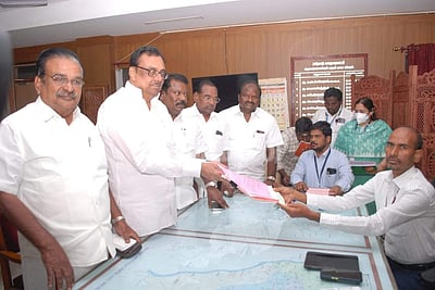 எனது மகன் பணியை தொடர எனக்கு வாய்ப்பு : ஈவிகேஎஸ் இளங்கோவன் பேச்சு